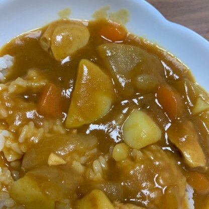 大根を消費したくて、初めて大根をカレーに入れてみました！
アリですね⭐︎美味しかったです。
参考になりました。
ありがとうございました（╹◡╹）